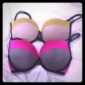 Victoria secret bra bundle 32DD